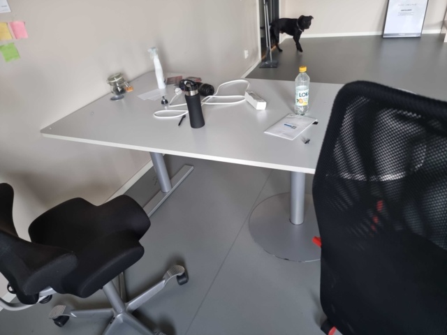 825111-11 Kontors och entre disk mm