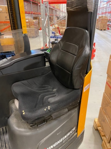 1049171-18 Reach truck Jungheinrich ETV 214 -2006