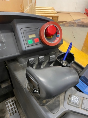 1049171-22 Reach truck Jungheinrich ETV 214 -2006