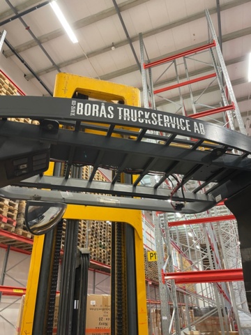 1049171-26 Reach truck Jungheinrich ETV 214 -2006