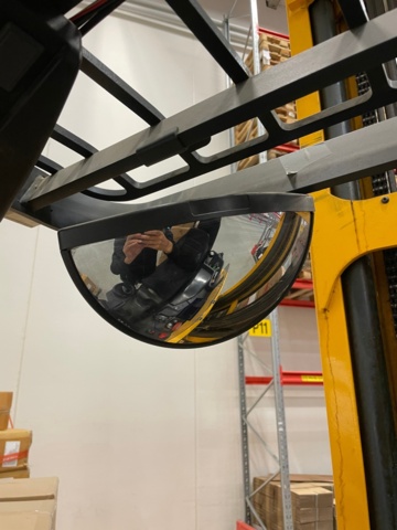 1049171-28 Reach truck Jungheinrich ETV 214 -2006