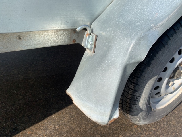 781054-10 Trailer 650kg with folding bed Respo Trailers B1B - 2011