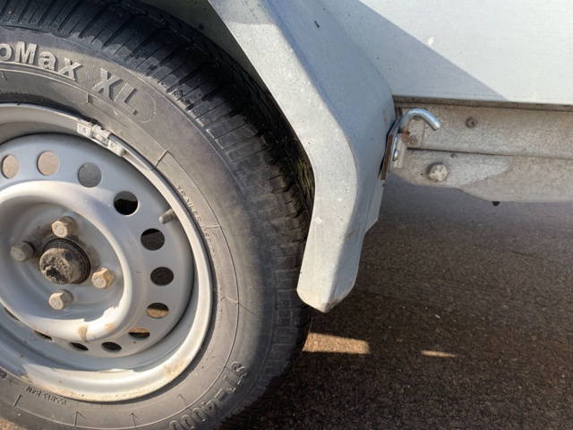 781054-12 Trailer 650kg with folding bed Respo Trailers B1B - 2011