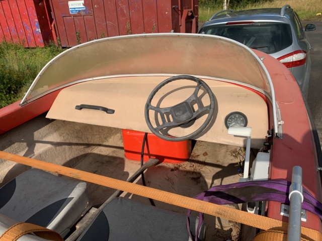 781055-6 Motorboat EMS 93 Sport with engine Mariner 60hp