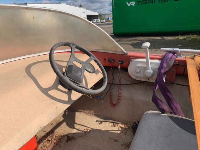 781055-11 Motorboat EMS 93 Sport with engine Mariner 60hp