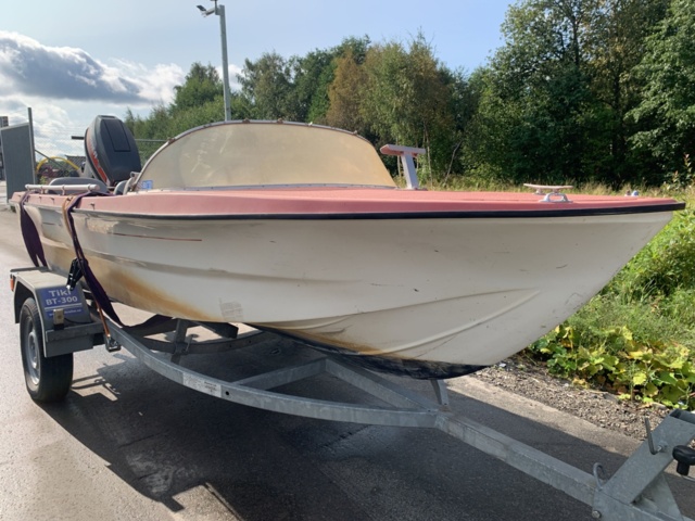 781055-13 Motorboat EMS 93 Sport with engine Mariner 60hp