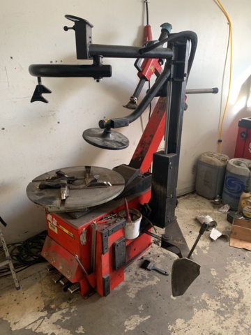 781056-2 Tire inverting machine GS Boxer MH320 -2004