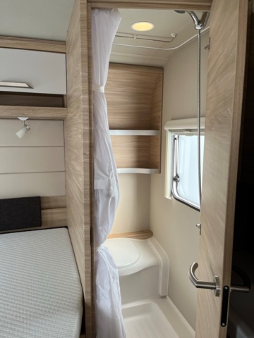 1049174-83 Knaus Sudwind W01 Knaus, caravan 2021