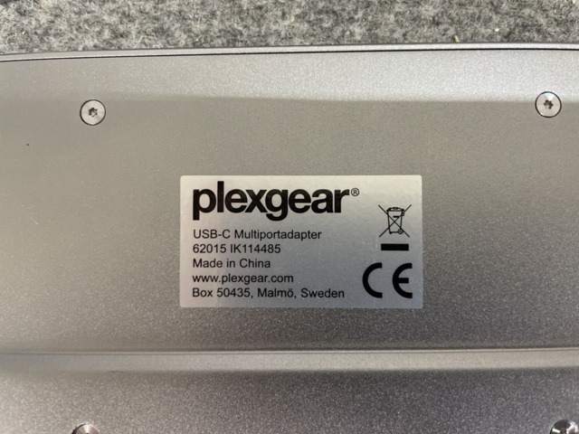 996564-17 Everything in the box