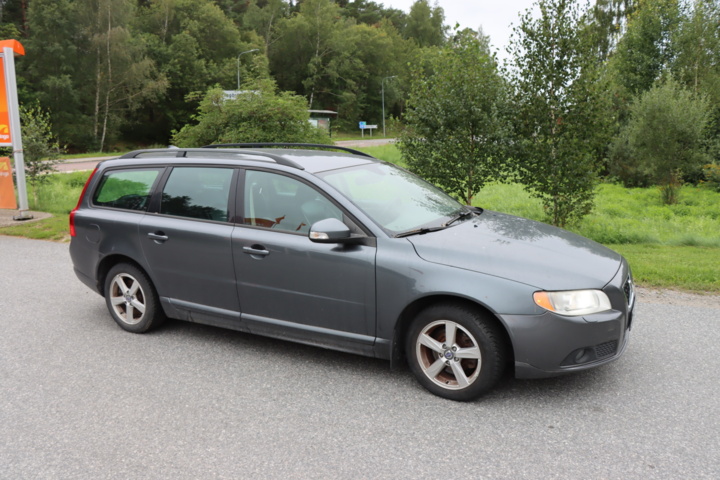 1047464-3 Volvo V70 2.0 Flexifuel - 2008