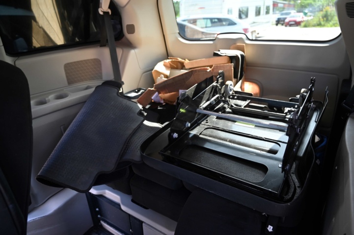 1073554-13 Dodge Grand Caravan 3.6 V6 Flex Fuel - 2013 (Wheelchair Adapted)