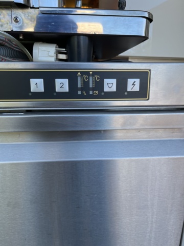 1013297-4 Dishwasher Hobart Ecomax 502-12