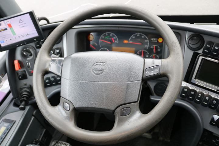 998695-102 Freight bus VOLVO B12M. 2007 #New info under notes#