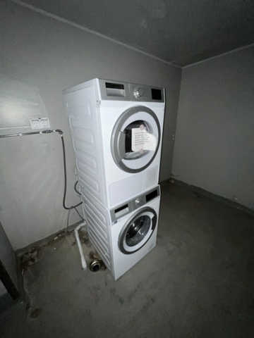 1075108-2 Washing machine, Smeg DHT82EIN & WHT1114LSIN