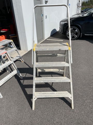 1075142-1 Wibe ladder 4 steps