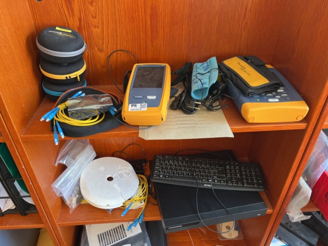 1057072-1 Measure and test equipment, Fiber welding, fluke instruments