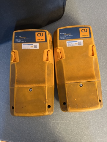 1057054-6 Fluke CableAnalyzer DSX-5000