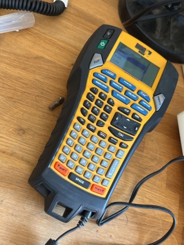 1057060-9 Mätinstrument , fibersvets m.m. / Fluke Versiv & DVP-740 Fusion Splicer