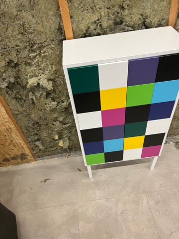 1061132-4 Designskåp A2