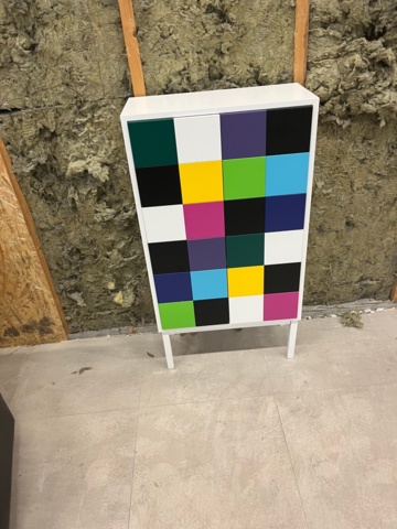 1061132-10 Designskåp A2