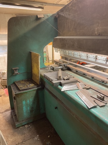 1074156-12 Edge press Promecam RG 103 100t