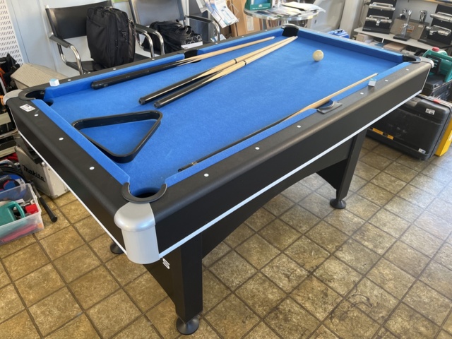 1060145-4 Mp sports pool table