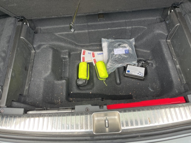 1051042-42 Mercedes-Benz E 220 T d 9G-Tronic - 2017