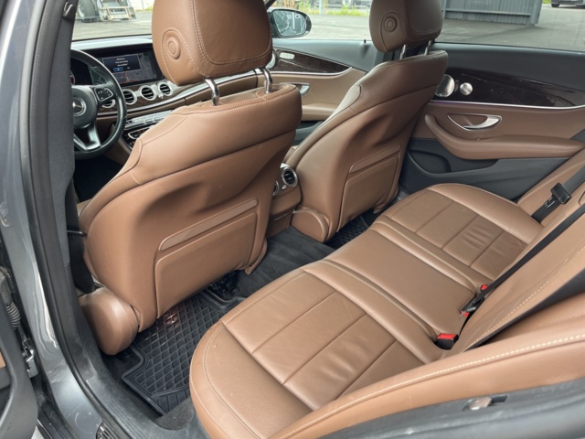 1051042-47 Mercedes-Benz E 220 T d 9G-Tronic - 2017