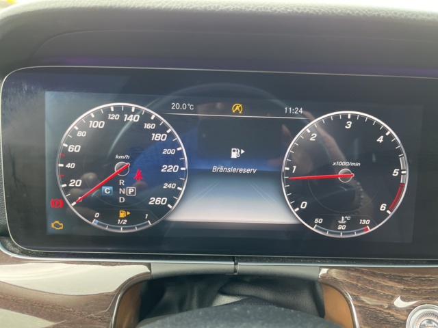 1051042-54 Mercedes-Benz E 220 T d 9G-Tronic - 2017