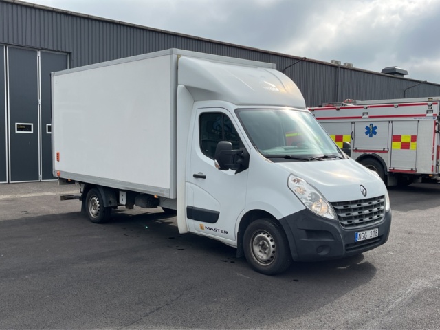 1051039-3 Renault Master Chassis Cab 3.5 T 2.3 dCi - 2013
