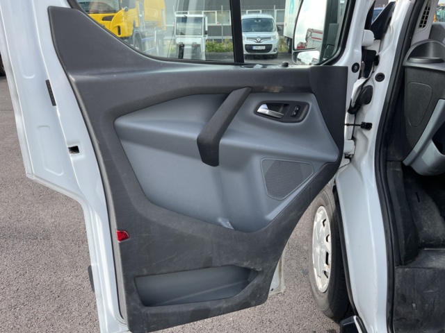 1051038-25 Ford Transit Custom 270 2.2 TDCi - 2016