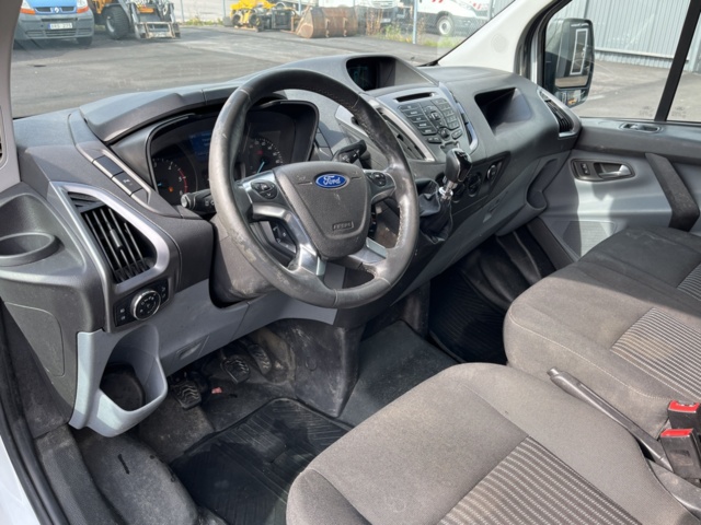 1051038-22 Ford Transit Custom 270 2.2 TDCi - 2016