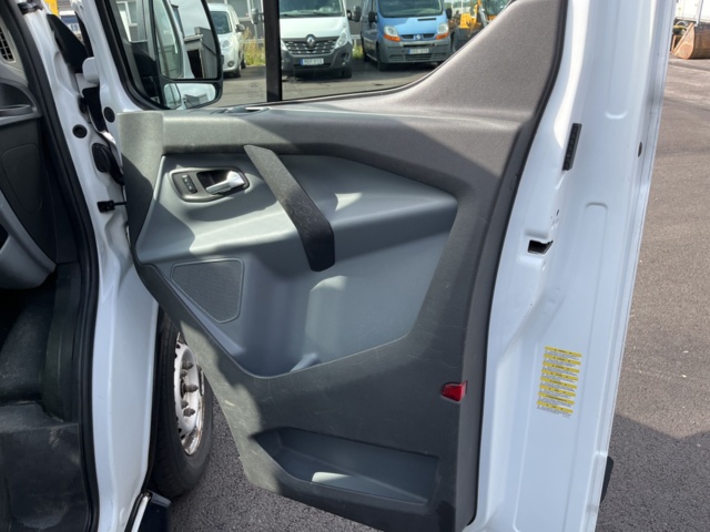 1051038-29 Ford Transit Custom 270 2.2 TDCi - 2016