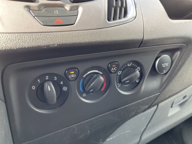 1051038-41 Ford Transit Custom 270 2.2 TDCi - 2016