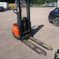 1049202-1 Track stacker BT SWE 120L -2006