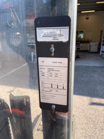 1049202-15 Track stacker BT SWE 120L -2006