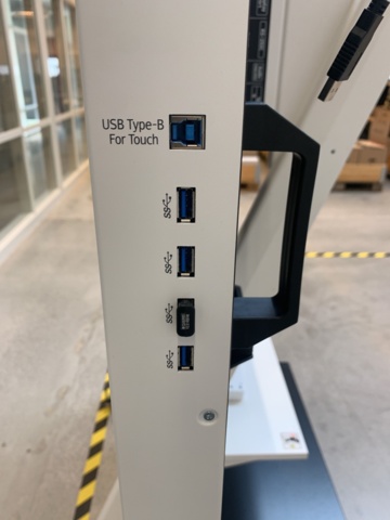 1036678-6 Interactive Whiteboard Ricoh D 7500 on stand