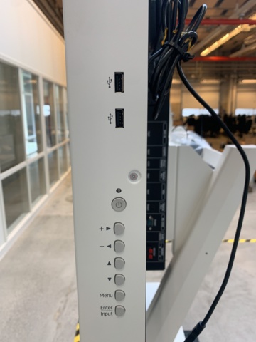 1036678-7 Interactive Whiteboard Ricoh D 7500 on stand