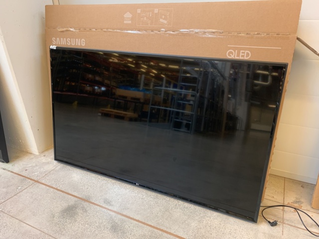 1036689-1 LG 65UM7050PLA 65"