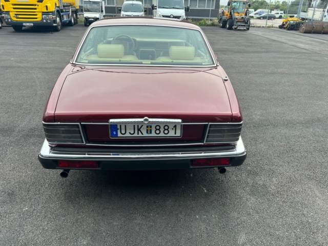 237731-4 Jaguar Daimler XJ 4.0 - 1992