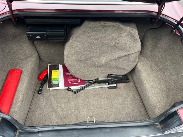 237731-37 Jaguar Daimler XJ 4.0 - 1992