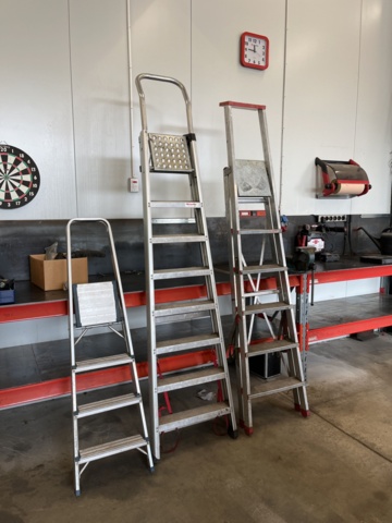 Various ladders - PS Auction - We value the future - Largest in net ...