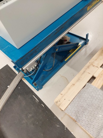 1034717-5 Lifting table Gigant 1000kg