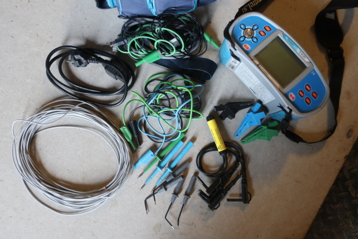 1029562-3 Installation tester with accessories, Metrel MI 3101