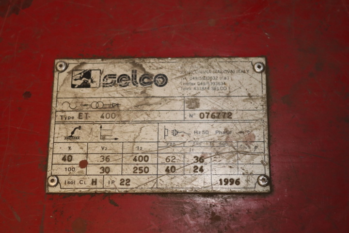 1076040-4 Stick welder Selco ET400