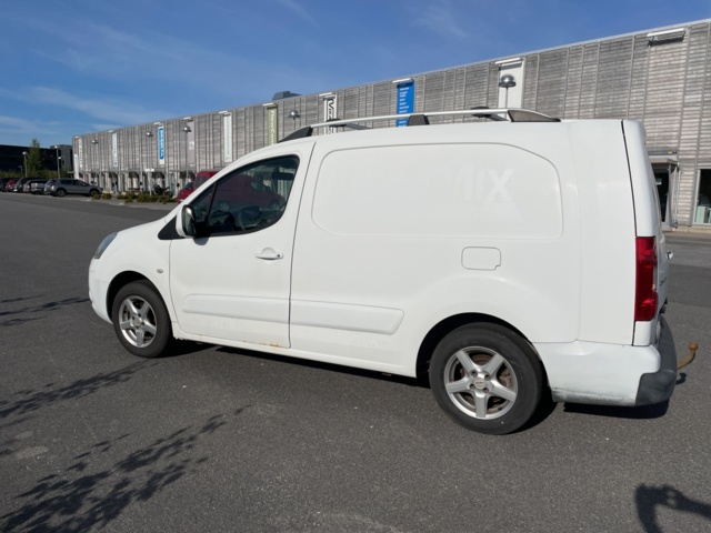 998711-8 Citroën Berlingo Van 1.6 HDi - 2010