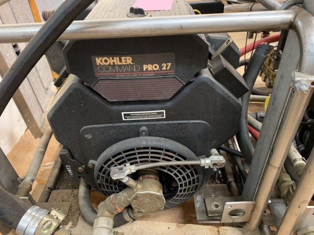 781075-11 Petrol engines Kohler Command PRO 27 2 pcs with high pressure pumps