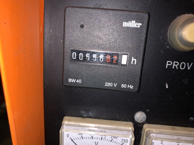 781084-10 Gasoline-driven electric generators 2 Ferm CF4000