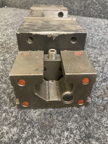 1076271-3 Hydraulic Machine Vise Chick Machine Tool BL4