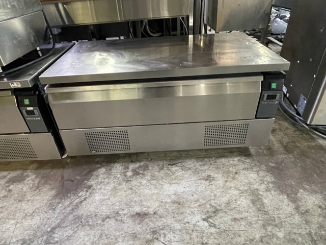 899589-2 Grill cooling bench for 3 GN 1/1 tins Tefcold - UD1-3 - P Cooler/Freezer drawer - 116 liters